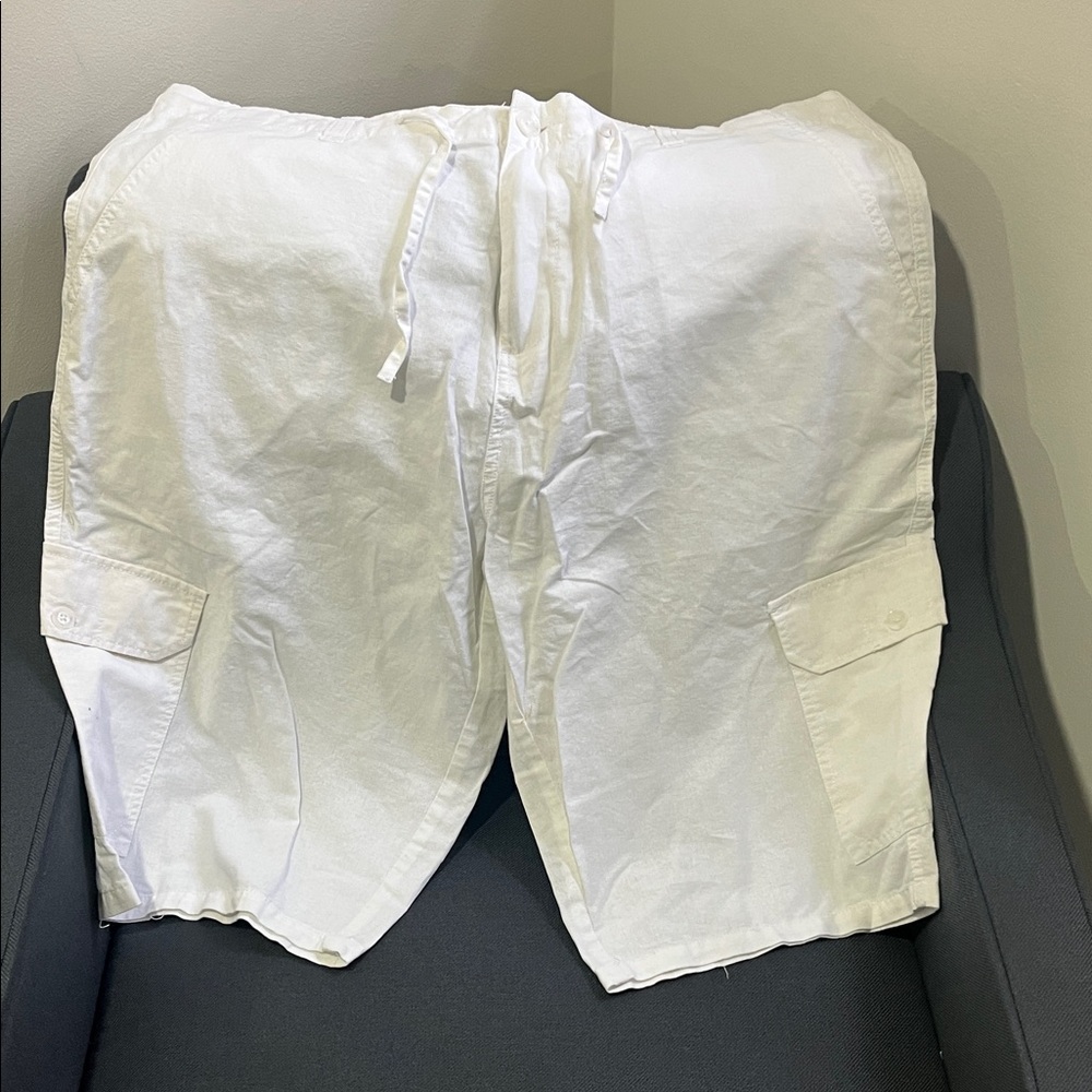 Sean John White Cargo Shorts